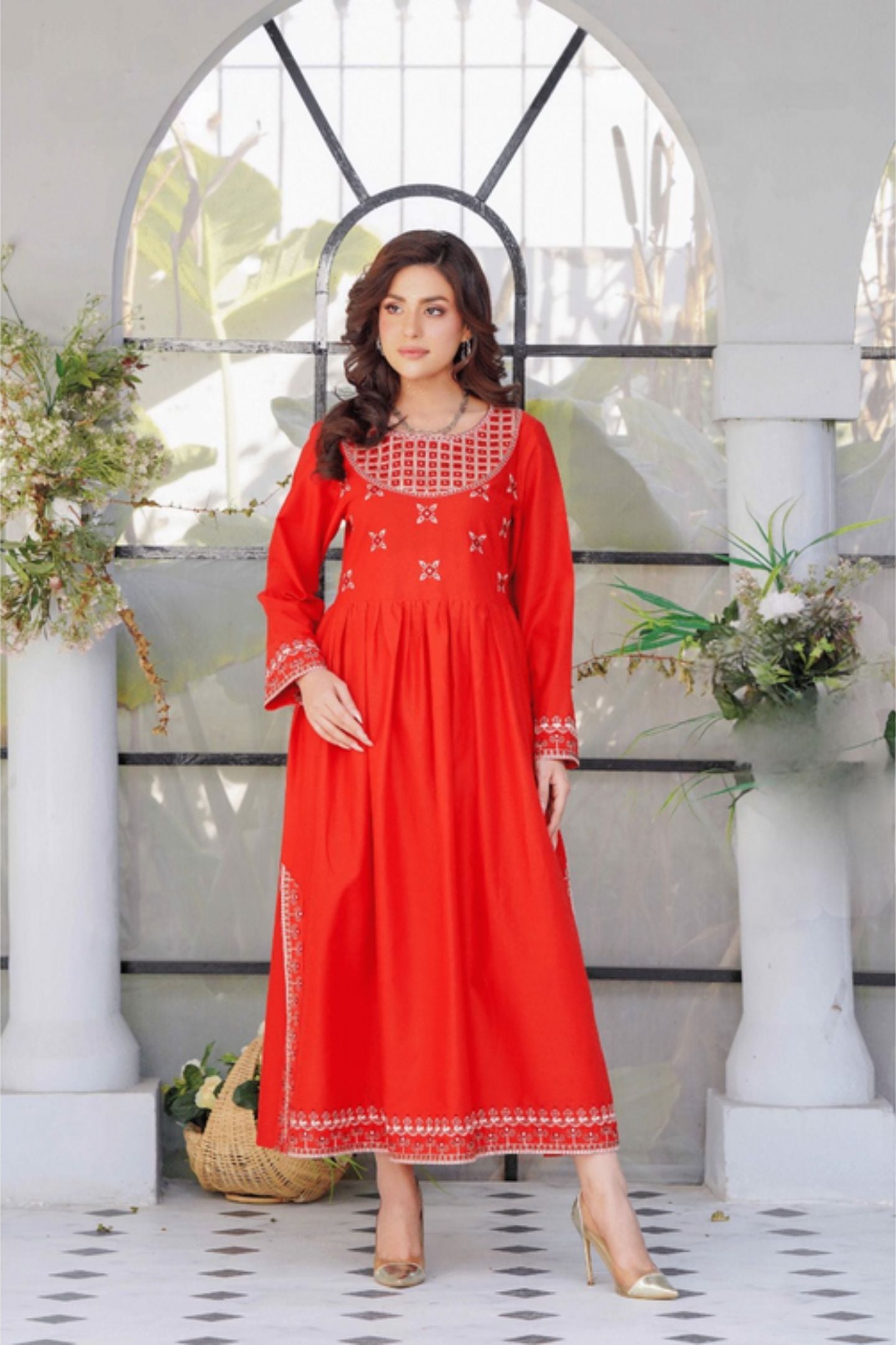 Luxurious-Embroidered-2PC